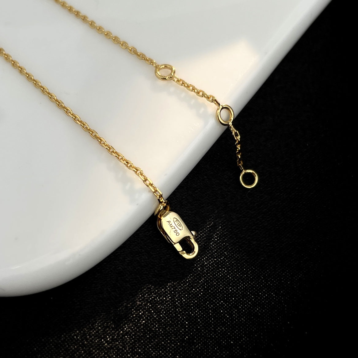 ˇGilded EraˇFORCE 10 SMALL CHAIN BRACELET