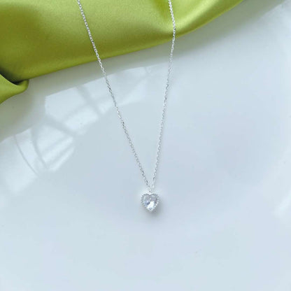 [STREET]Ornate Heart Shape Necklace