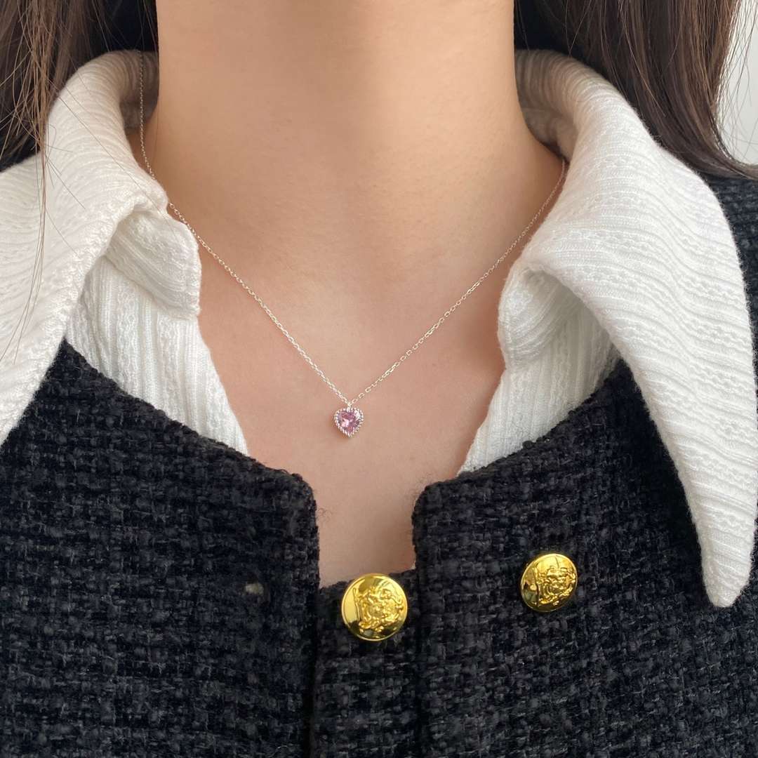 [STREET]Ornate Heart Shape Necklace