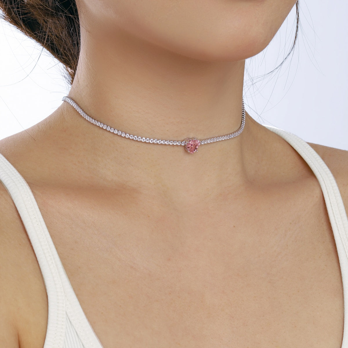 [STREET]Sparkling Tennis Heart Cut Necklace