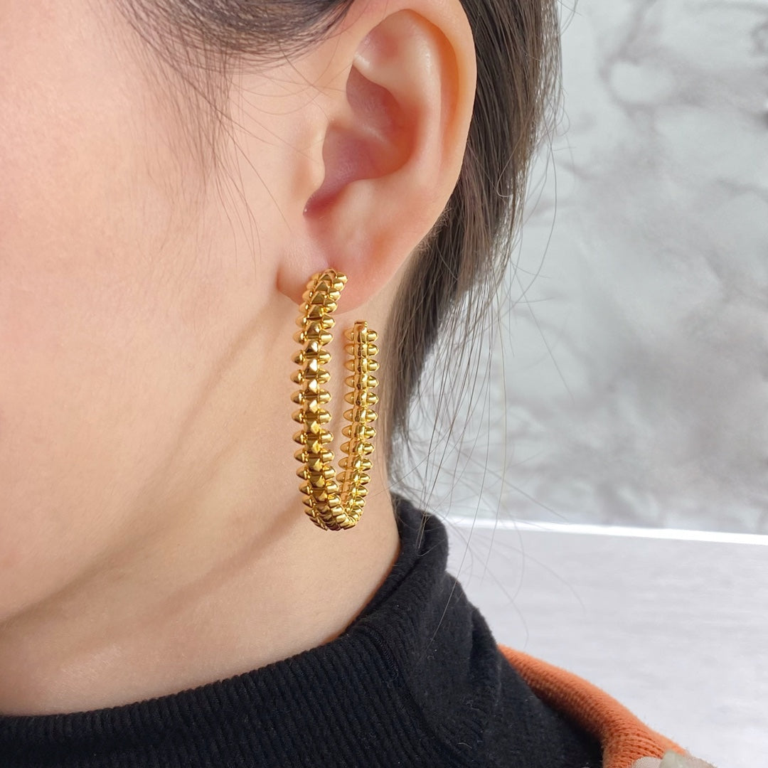 ˇGilded EraˇCLASH LARGE HOOP EARRINGS