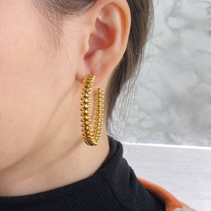 ˇGilded EraˇCLASH LARGE HOOP EARRINGS
