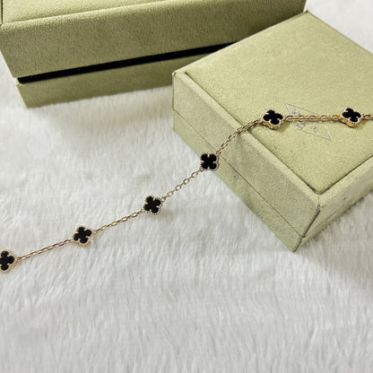 ˇGilded EraˇCLOVER 6 MOTIF  ONYXS BRACELET