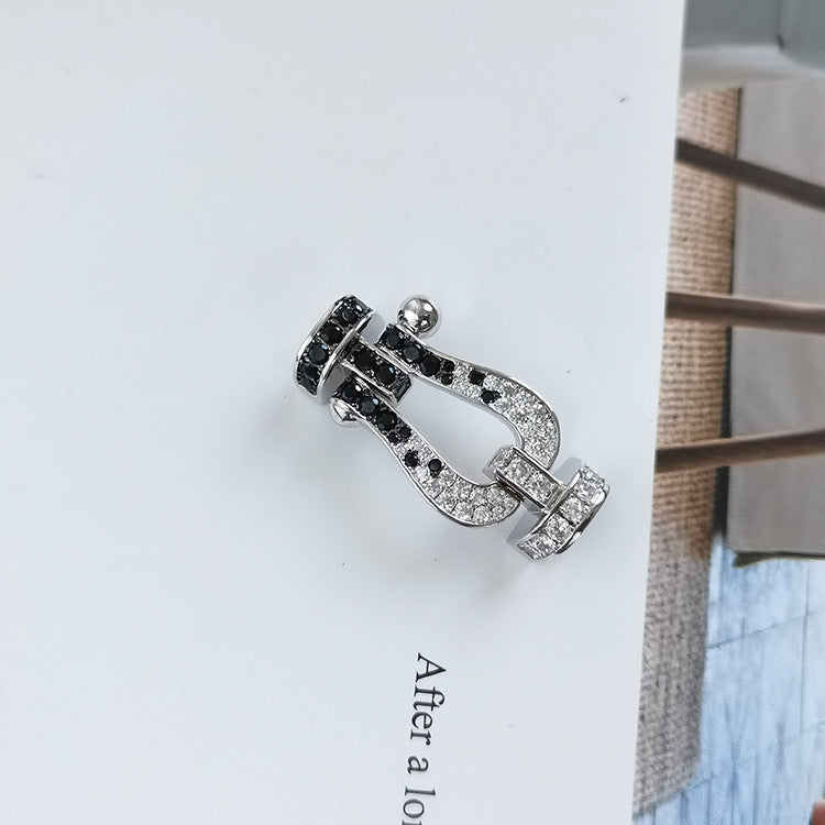 ˇGilded EraˇFORCE LARGE HORSESHOE BLACK WHITE DIAMOND BRACELET ROSE GOLD
