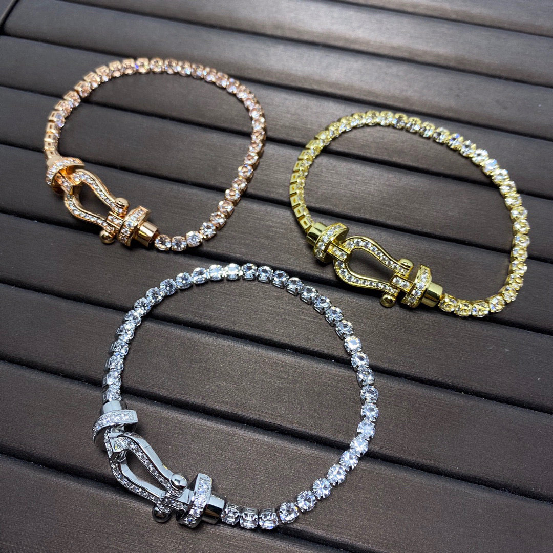 ˇGilded EraˇFORCE  LARGE HORSESHOE FULL DIAMOND TENNIS BRACELET