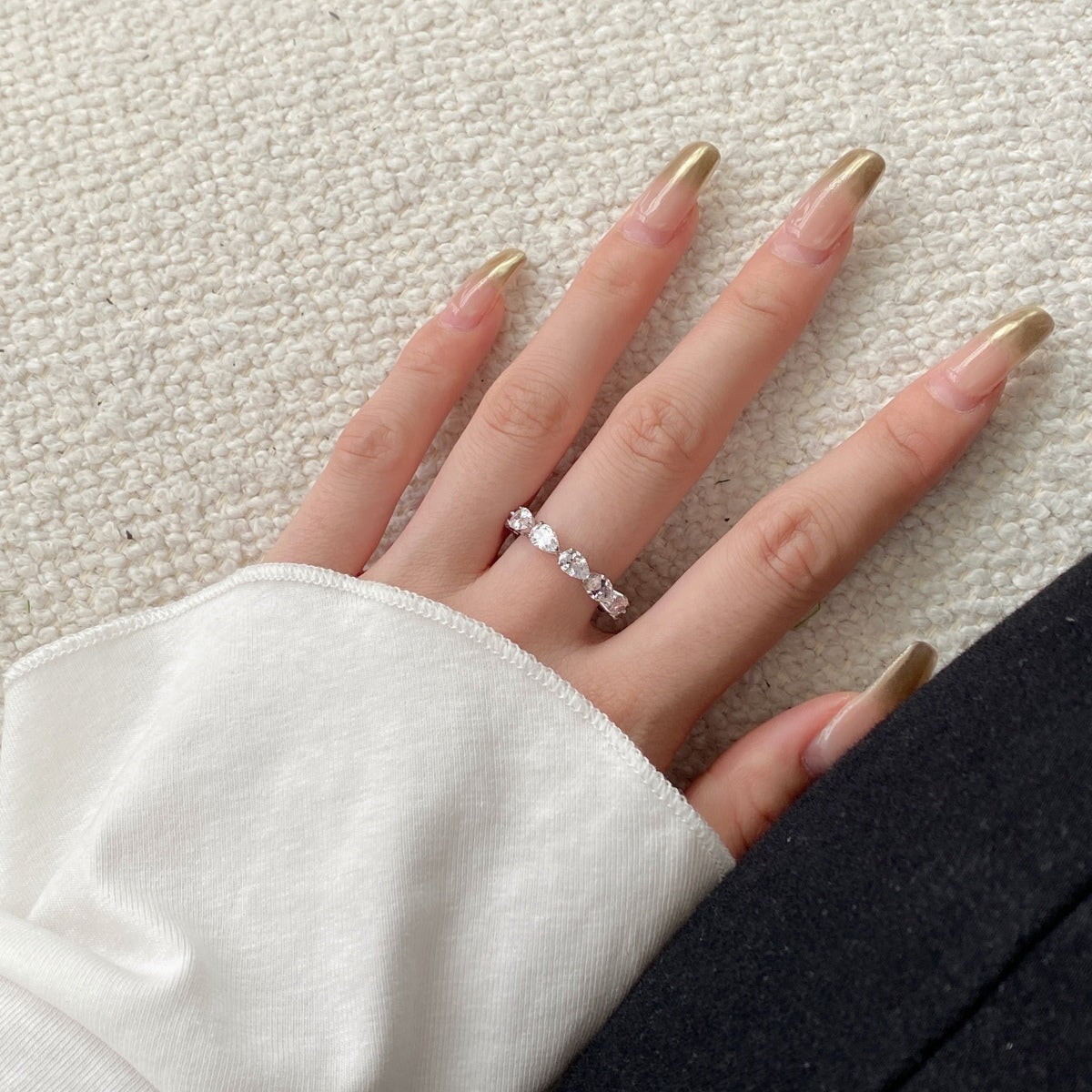 [STREET]Exquisite Pear Cut Tennis Ring