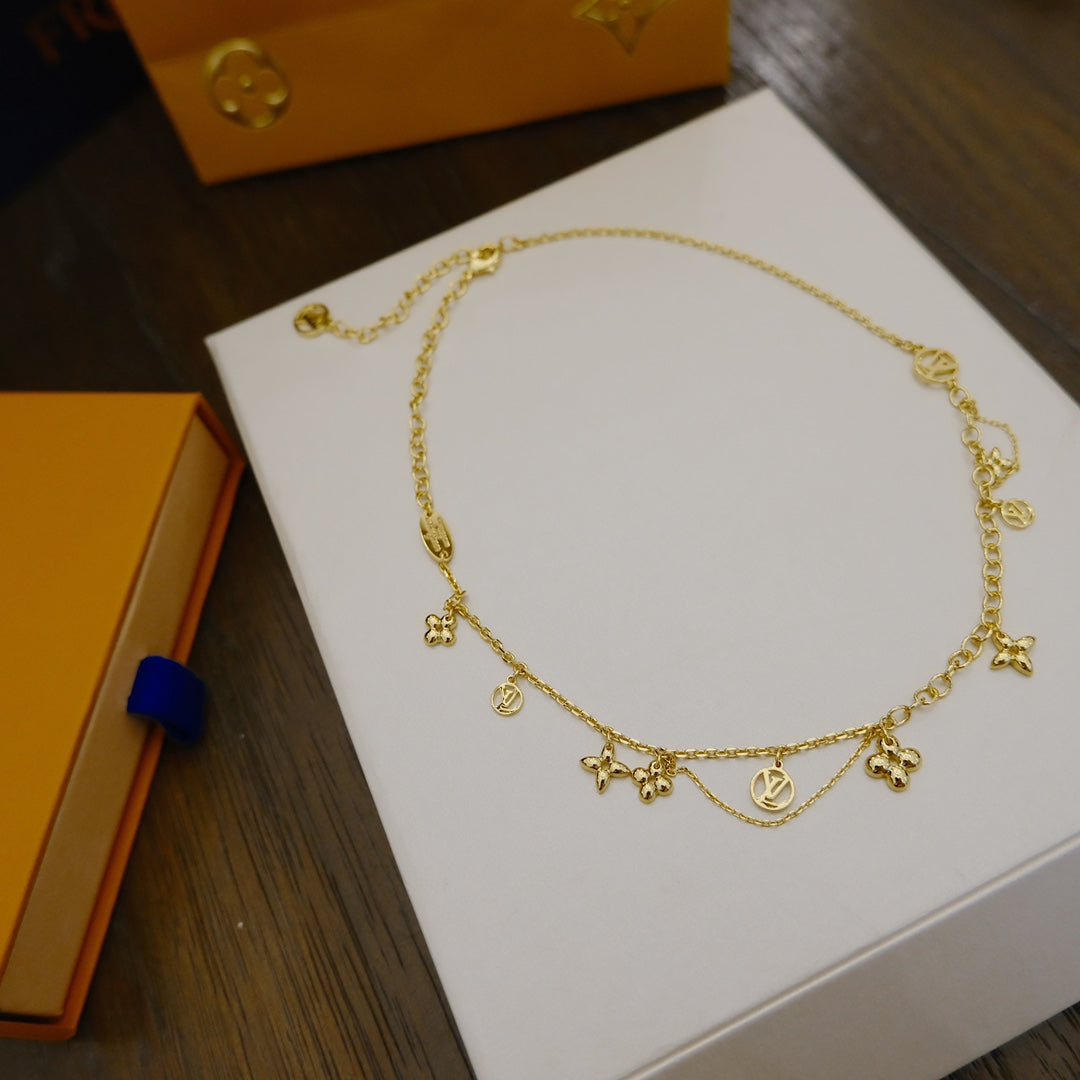 ˇGilded EraˇBLOOMING SUPPLE NECKLACE BRASS