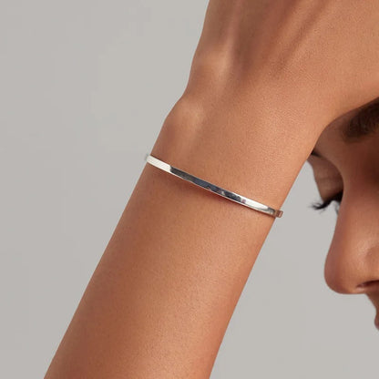 [STREET]Engrave Courage Bangle Nothing is impossible Fashion