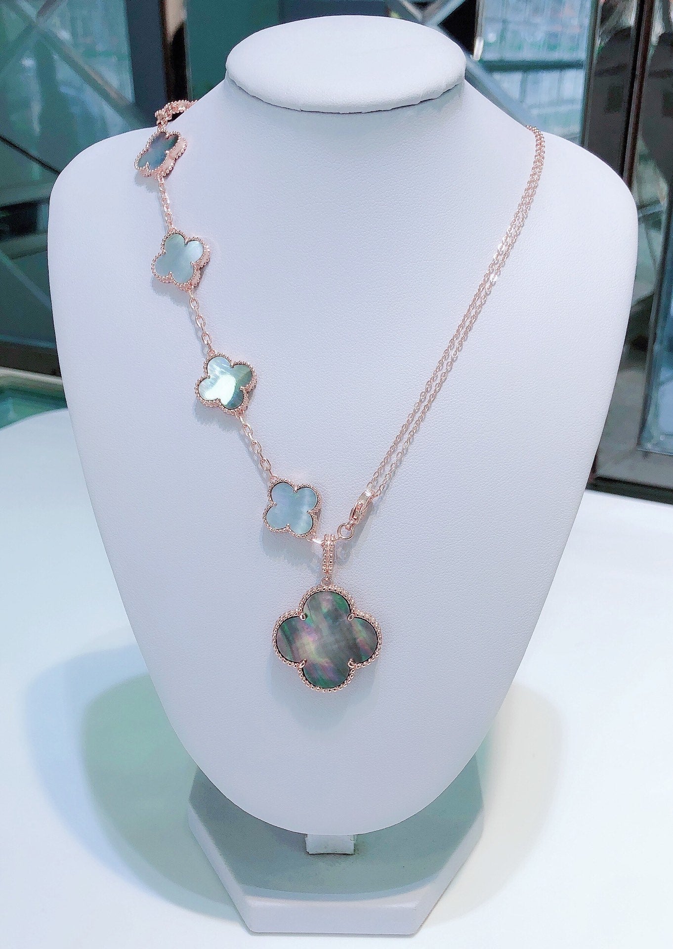 ˇGilded EraˇCOMBINED BRACELET 5 MOTIFS AND NECKLACE DARK MOP ROSE GOLD